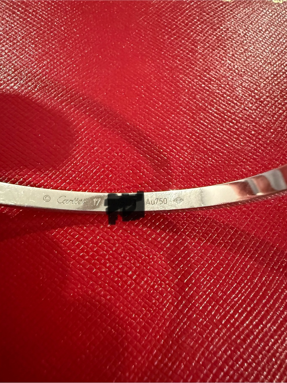 Cartier Love Bracelet Small White Gold 10 Diamond - Picture 6 of 11